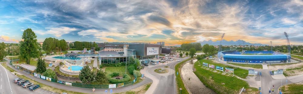 Hotel Aquacity Riverside Poprad Exterior foto