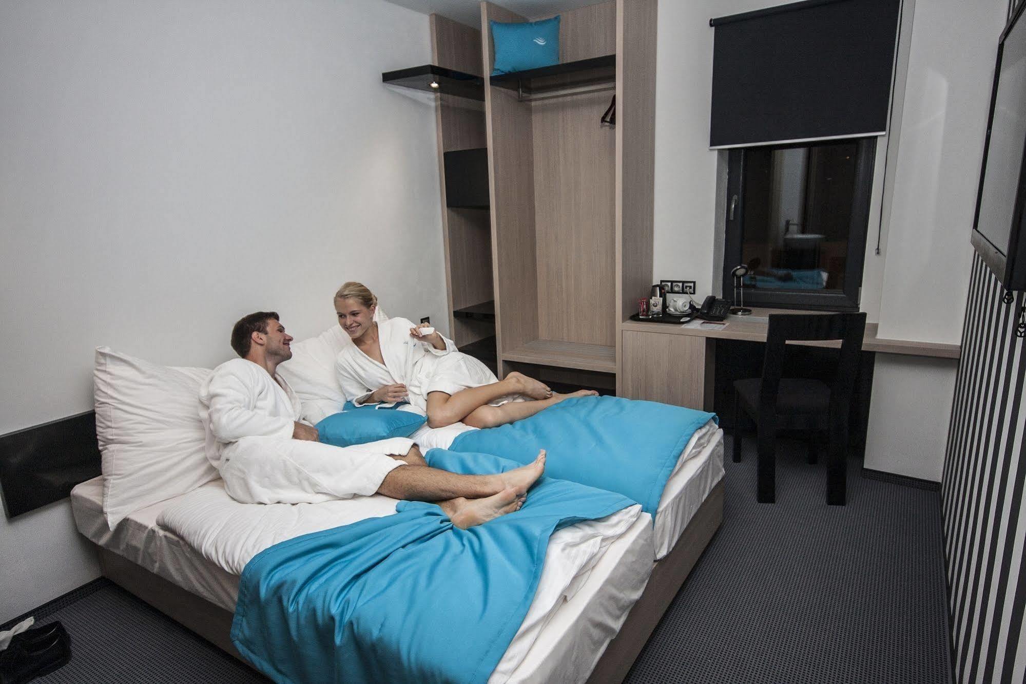Hotel Aquacity Riverside Poprad Exterior foto